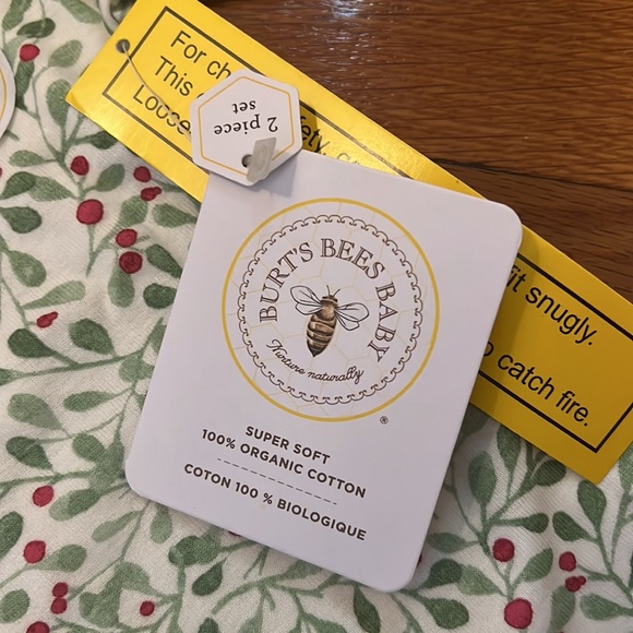 NWT! Burt’s bees 2pc pjs - Picture 3 of 3
